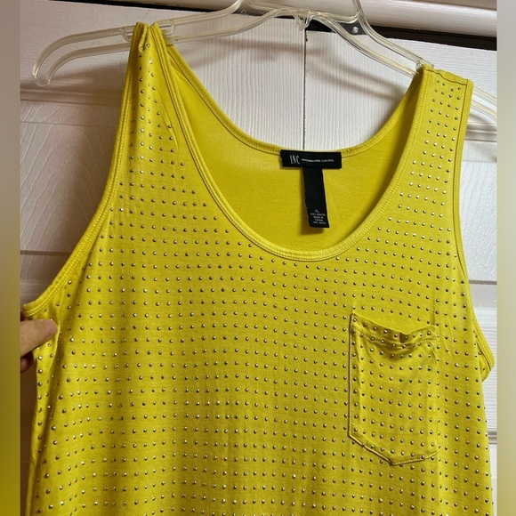 INC Yellow Studded Tank Top with Front Pocket-Size XL.fits large size perfectly - Picture 4 of 7